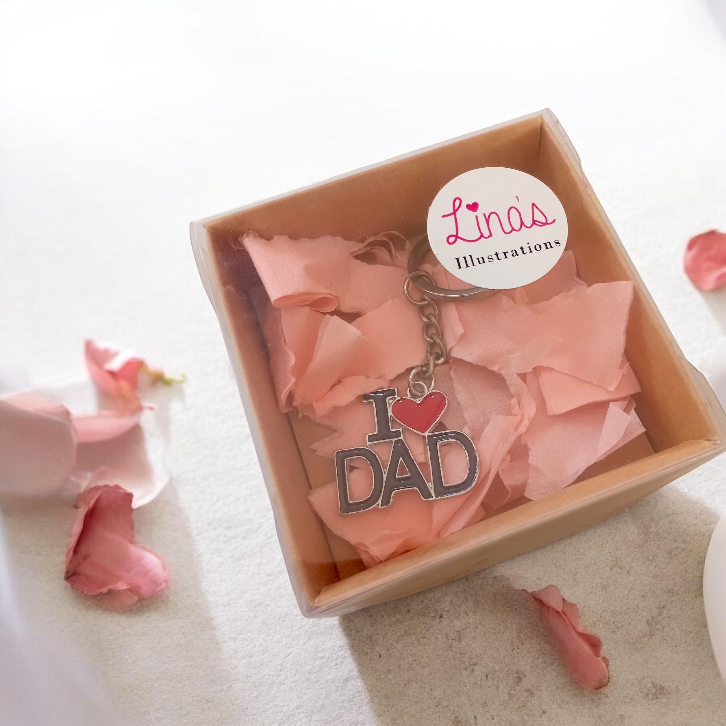 "I ❤️ DAD" keychain