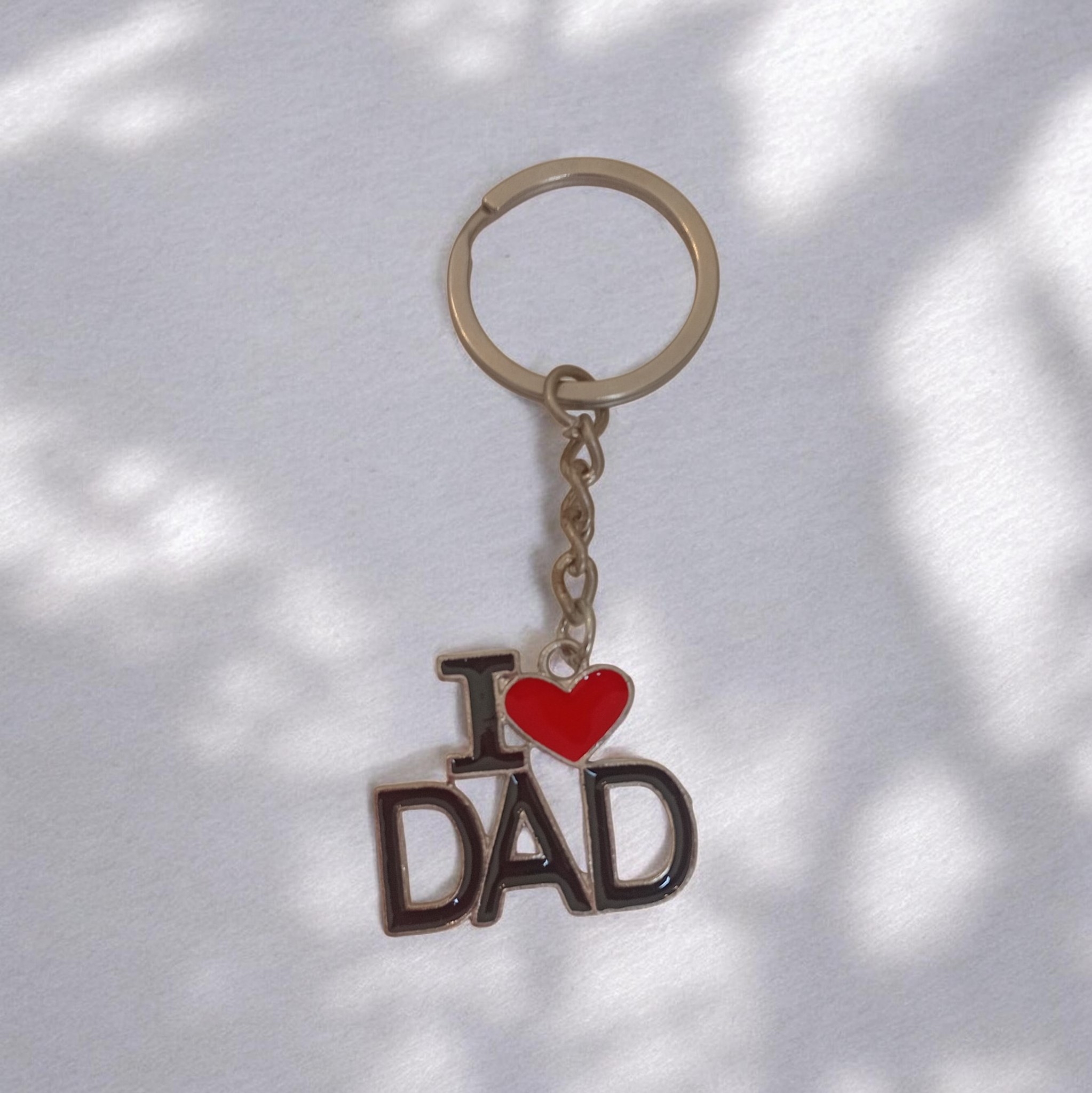 "I ❤️ DAD" keychain